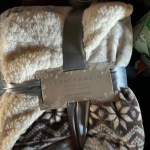 Legacy &Main collection